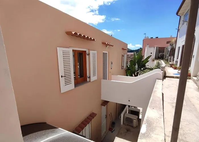 Eoliando Per Vacanze - Mare * Città di Lipari